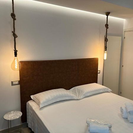 Amani Chic Rooms Olbia Exterior foto