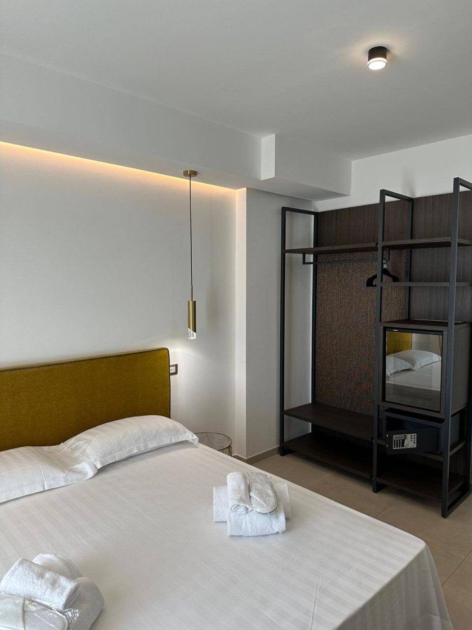 Amani Chic Rooms Olbia Exterior foto