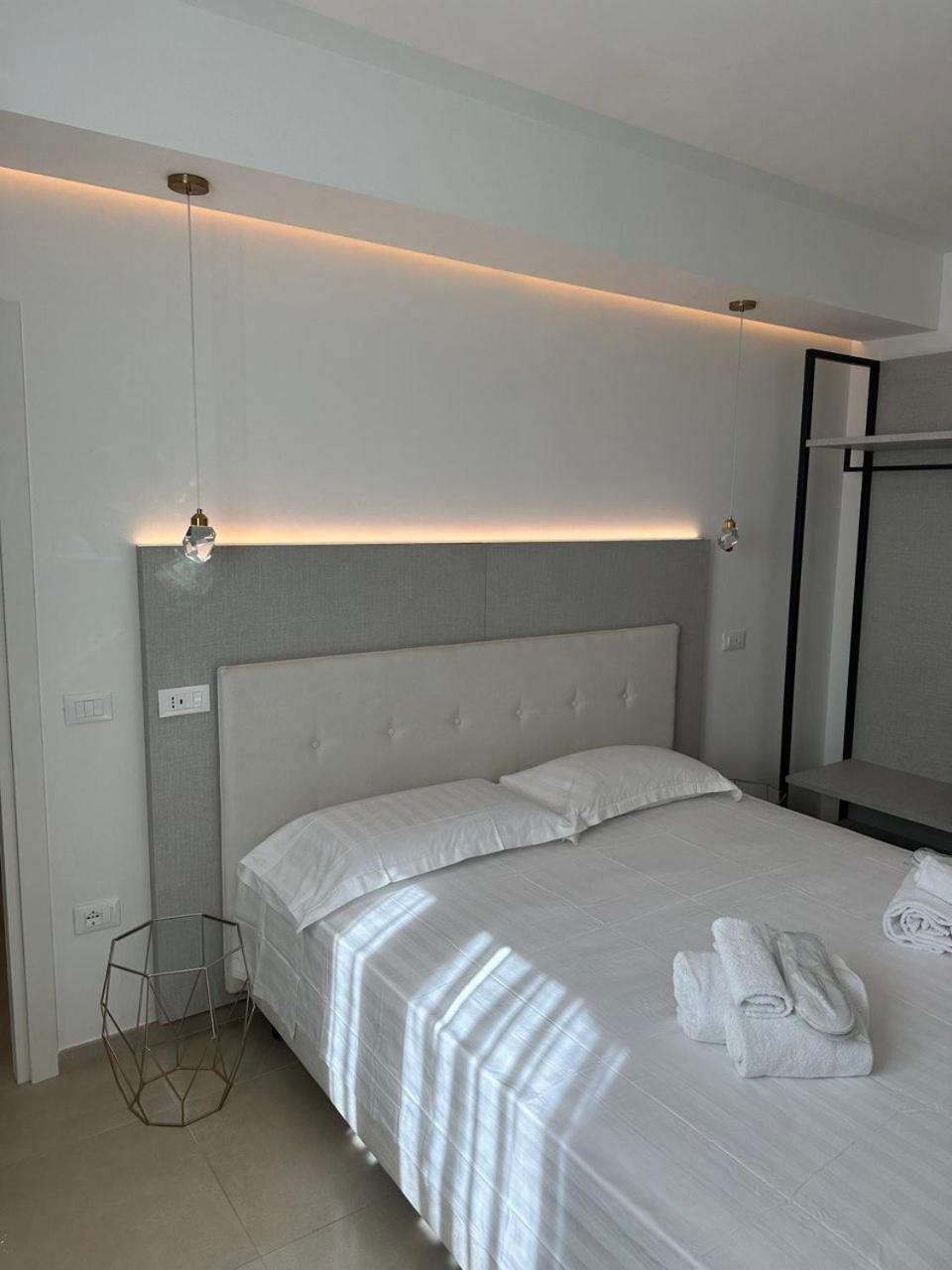 Amani Chic Rooms Olbia Exterior foto