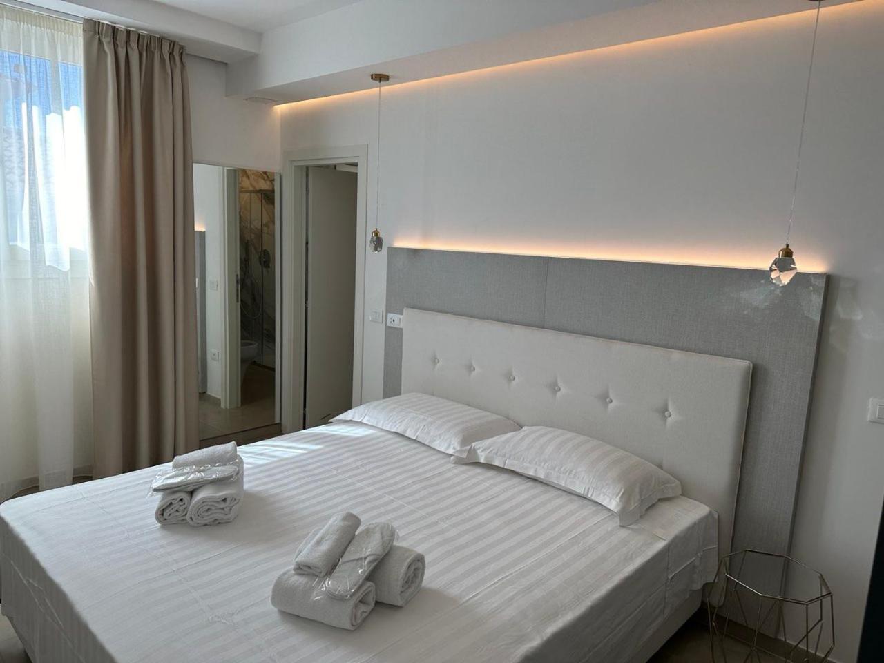 Amani Chic Rooms Olbia Exterior foto