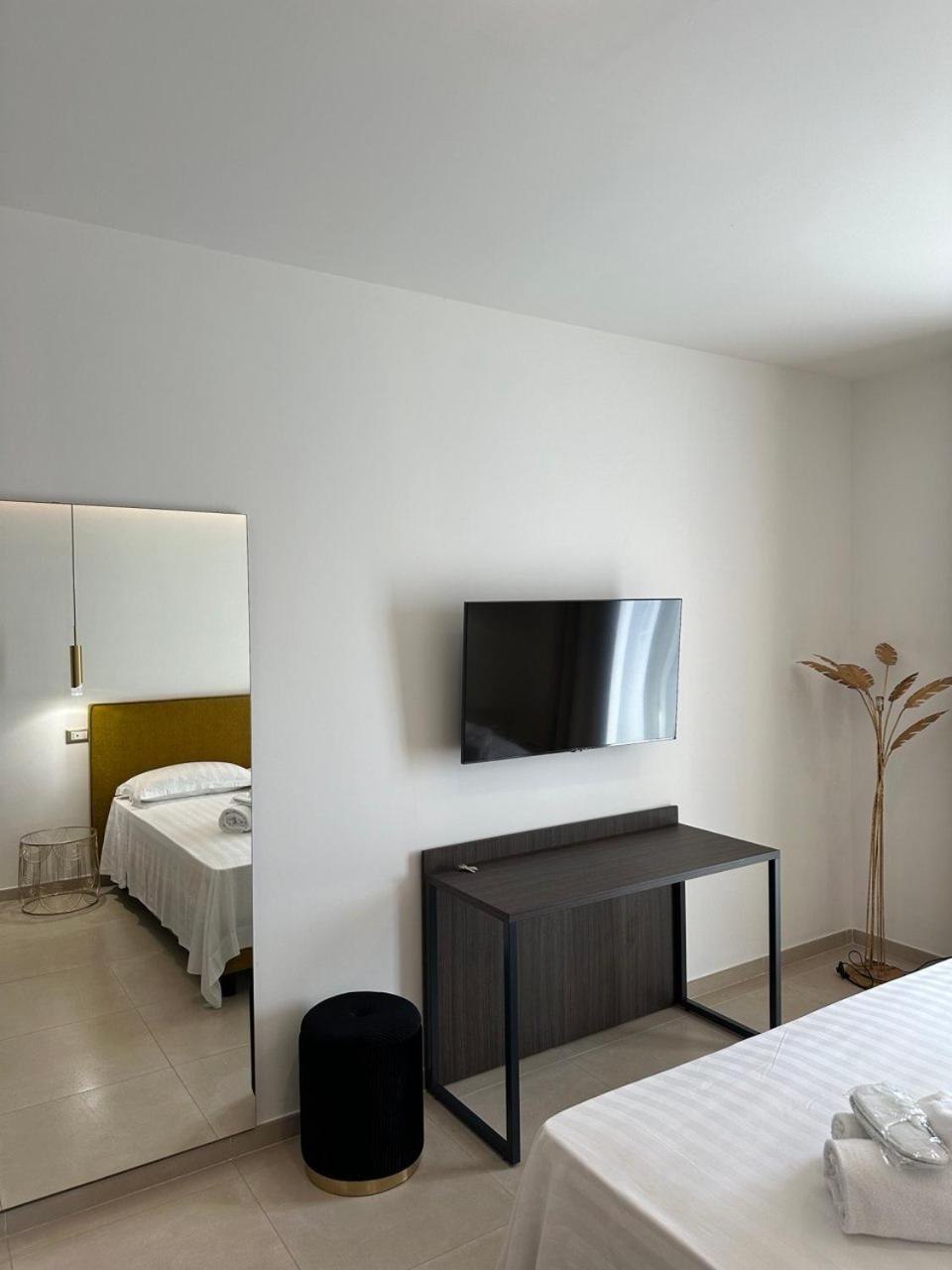 Amani Chic Rooms Olbia Exterior foto